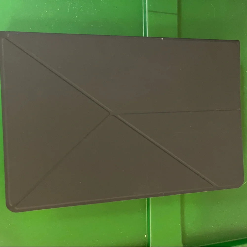 Samsung Galaxy Tab 9 + Black Tablet Case